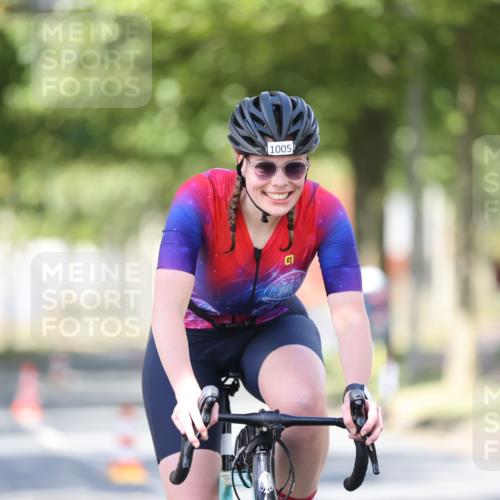 11.08.2024 - GEWOBA Citytriathlon Bremen H.Heesch http://msf.ph/oto/6797901 11.08.2024 11:53:00 Laufen  meine-sportfotos.de