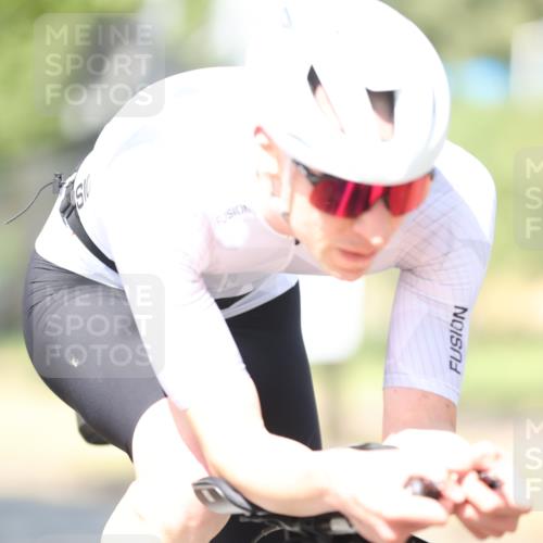 11.08.2024 - GEWOBA Citytriathlon Bremen H.Heesch http://msf.ph/oto/6798051 11.08.2024 11:53:29 Laufen  meine-sportfotos.de