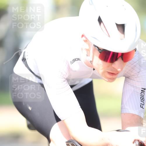 11.08.2024 - GEWOBA Citytriathlon Bremen H.Heesch http://msf.ph/oto/6798054 11.08.2024 11:53:29 Laufen  meine-sportfotos.de