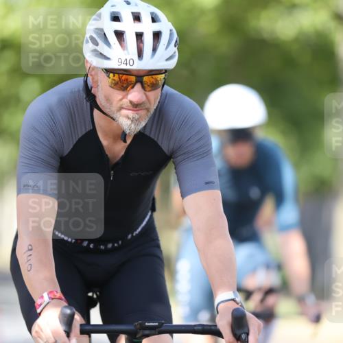 11.08.2024 - GEWOBA Citytriathlon Bremen H.Heesch http://msf.ph/oto/6798162 11.08.2024 11:53:45 Laufen  meine-sportfotos.de