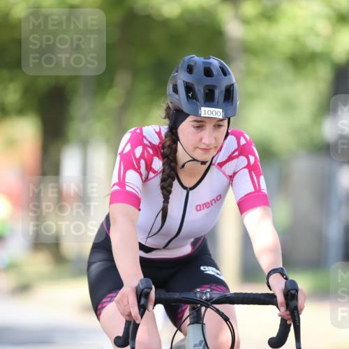 11.08.2024 - GEWOBA Citytriathlon Bremen H.Heesch http://msf.ph/oto/6798187 11.08.2024 11:54:01 Laufen  meine-sportfotos.de
