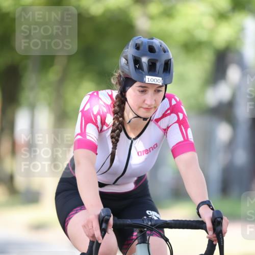 11.08.2024 - GEWOBA Citytriathlon Bremen H.Heesch http://msf.ph/oto/6798188 11.08.2024 11:54:01 Laufen  meine-sportfotos.de