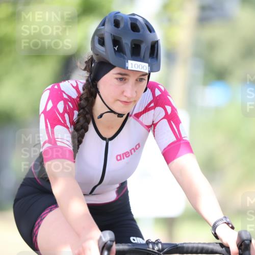 11.08.2024 - GEWOBA Citytriathlon Bremen H.Heesch http://msf.ph/oto/6798196 11.08.2024 11:54:01 Laufen  meine-sportfotos.de