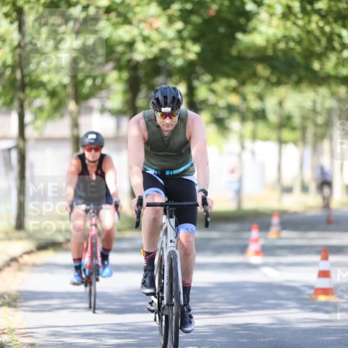 11.08.2024 - GEWOBA Citytriathlon Bremen H.Heesch http://msf.ph/oto/6798334 11.08.2024 11:54:25 Laufen  meine-sportfotos.de