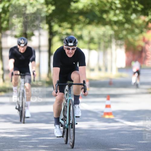 11.08.2024 - GEWOBA Citytriathlon Bremen H.Heesch http://msf.ph/oto/6798452 11.08.2024 11:54:38 Laufen  meine-sportfotos.de