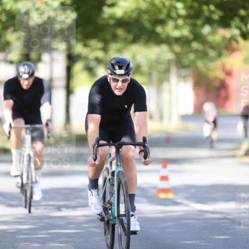 11.08.2024 - GEWOBA Citytriathlon Bremen H.Heesch http://msf.ph/oto/6798458 11.08.2024 11:54:38 Laufen  meine-sportfotos.de