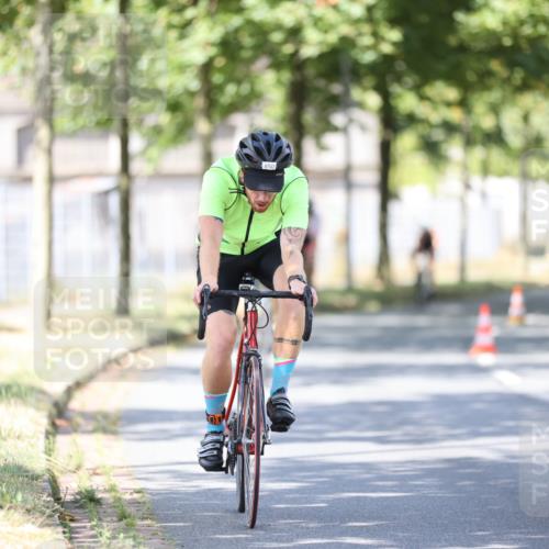 11.08.2024 - GEWOBA Citytriathlon Bremen H.Heesch http://msf.ph/oto/6798561 11.08.2024 11:54:51 Laufen  meine-sportfotos.de