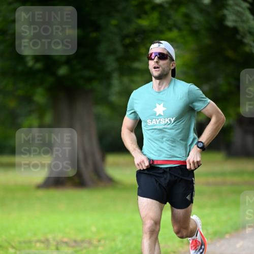 25.08.2024 - 20. Blankeneser Heldenlauf Dr. Thomas Lammeyer http://msf.ph/oto/6805750 25.08.2024 10:03:57 Laufen  meine-sportfotos.de