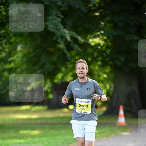 25.08.2024 - 20. Blankeneser Heldenlauf Dr. Thomas Lammeyer http://msf.ph/oto/6805790 25.08.2024 10:05:34 Laufen 6284 meine-sportfotos.de