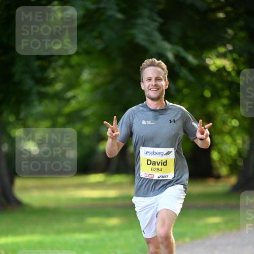 25.08.2024 - 20. Blankeneser Heldenlauf Dr. Thomas Lammeyer http://msf.ph/oto/6805796 25.08.2024 10:05:34 Laufen 6284 meine-sportfotos.de