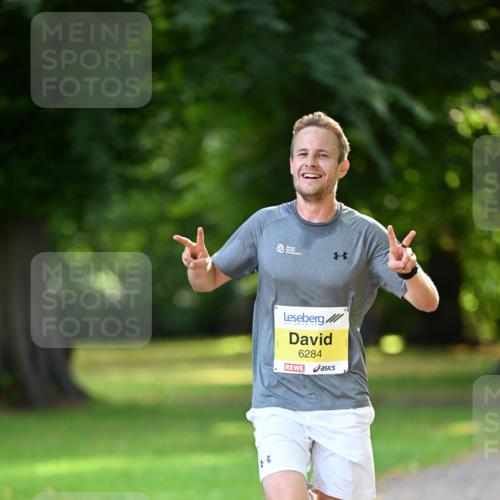 25.08.2024 - 20. Blankeneser Heldenlauf Dr. Thomas Lammeyer http://msf.ph/oto/6805798 25.08.2024 10:05:35 Laufen 6284 meine-sportfotos.de