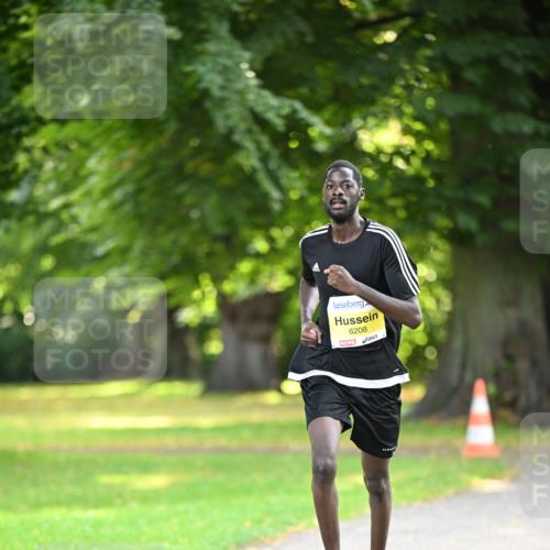 25.08.2024 - 20. Blankeneser Heldenlauf Dr. Thomas Lammeyer http://msf.ph/oto/6805812 25.08.2024 10:06:04 Laufen 6208 meine-sportfotos.de