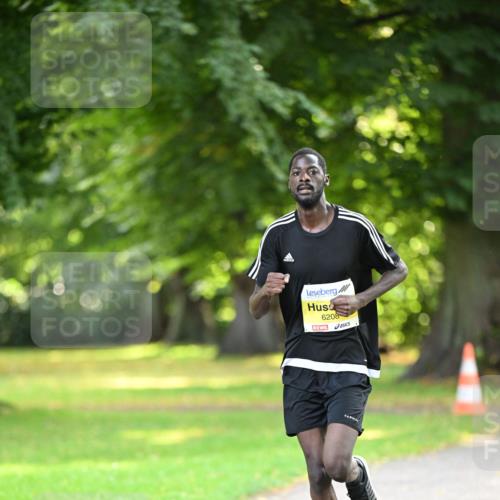 25.08.2024 - 20. Blankeneser Heldenlauf Dr. Thomas Lammeyer http://msf.ph/oto/6805814 25.08.2024 10:06:04 Laufen 6208 meine-sportfotos.de