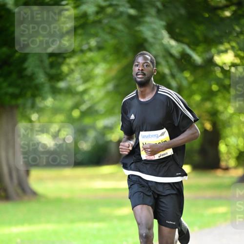 25.08.2024 - 20. Blankeneser Heldenlauf Dr. Thomas Lammeyer http://msf.ph/oto/6805819 25.08.2024 10:06:05 Laufen  meine-sportfotos.de
