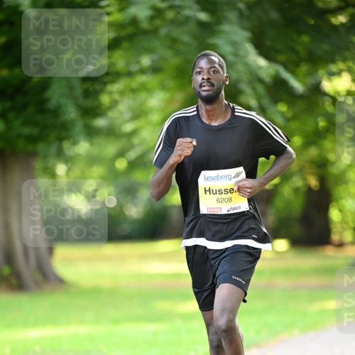 25.08.2024 - 20. Blankeneser Heldenlauf Dr. Thomas Lammeyer http://msf.ph/oto/6805820 25.08.2024 10:06:05 Laufen 6208 meine-sportfotos.de