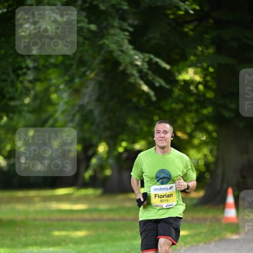 25.08.2024 - 20. Blankeneser Heldenlauf Dr. Thomas Lammeyer http://msf.ph/oto/6805825 25.08.2024 10:06:41 Laufen 6019 meine-sportfotos.de