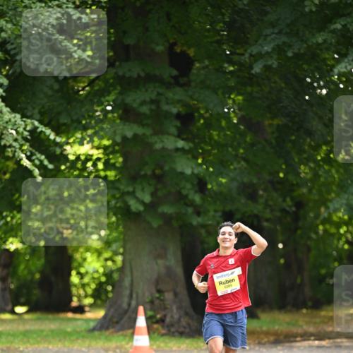 25.08.2024 - 20. Blankeneser Heldenlauf Dr. Thomas Lammeyer http://msf.ph/oto/6805841 25.08.2024 10:07:05 Laufen 6389 meine-sportfotos.de