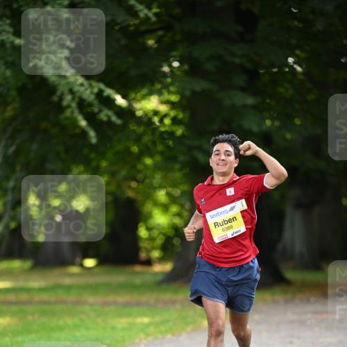 25.08.2024 - 20. Blankeneser Heldenlauf Dr. Thomas Lammeyer http://msf.ph/oto/6805853 25.08.2024 10:07:07 Laufen 6389 meine-sportfotos.de