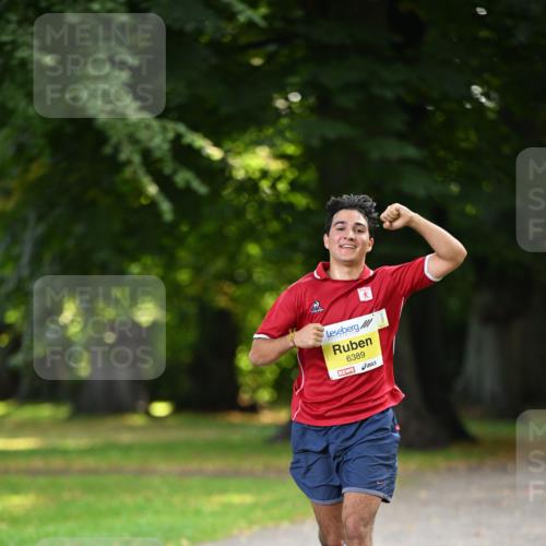 25.08.2024 - 20. Blankeneser Heldenlauf Dr. Thomas Lammeyer http://msf.ph/oto/6805856 25.08.2024 10:07:08 Laufen 6389 meine-sportfotos.de