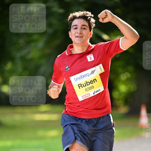 25.08.2024 - 20. Blankeneser Heldenlauf Dr. Thomas Lammeyer http://msf.ph/oto/6805870 25.08.2024 10:07:10 Laufen 6389 meine-sportfotos.de