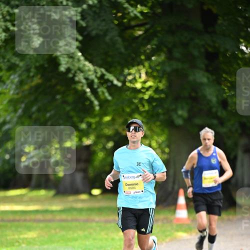 25.08.2024 - 20. Blankeneser Heldenlauf Dr. Thomas Lammeyer http://msf.ph/oto/6805873 25.08.2024 10:07:24 Laufen 6504 meine-sportfotos.de