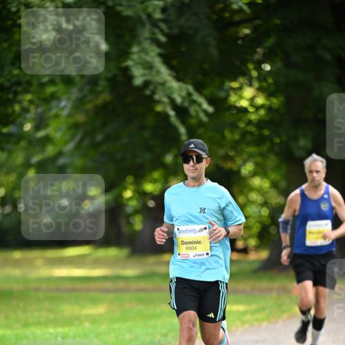 25.08.2024 - 20. Blankeneser Heldenlauf Dr. Thomas Lammeyer http://msf.ph/oto/6805878 25.08.2024 10:07:25 Laufen 6504 meine-sportfotos.de
