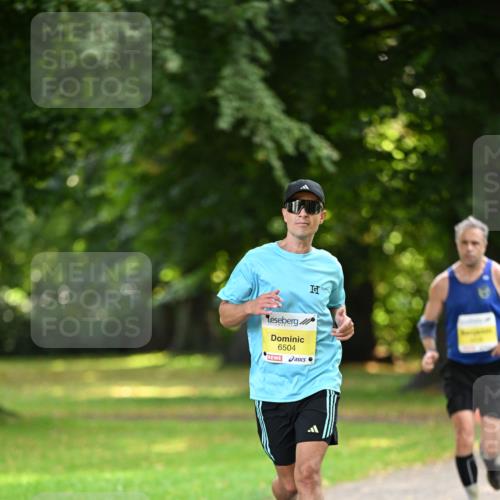25.08.2024 - 20. Blankeneser Heldenlauf Dr. Thomas Lammeyer http://msf.ph/oto/6805880 25.08.2024 10:07:25 Laufen 6504 meine-sportfotos.de