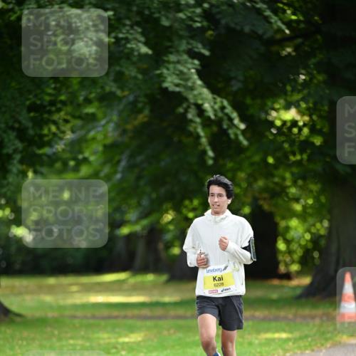25.08.2024 - 20. Blankeneser Heldenlauf Dr. Thomas Lammeyer http://msf.ph/oto/6805921 25.08.2024 10:07:40 Laufen 6228 meine-sportfotos.de