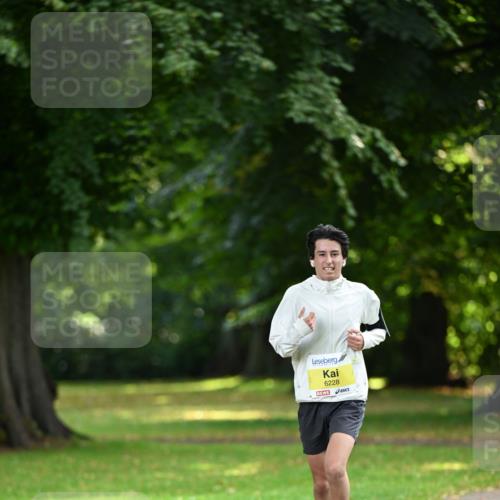 25.08.2024 - 20. Blankeneser Heldenlauf Dr. Thomas Lammeyer http://msf.ph/oto/6805924 25.08.2024 10:07:40 Laufen 6228 meine-sportfotos.de
