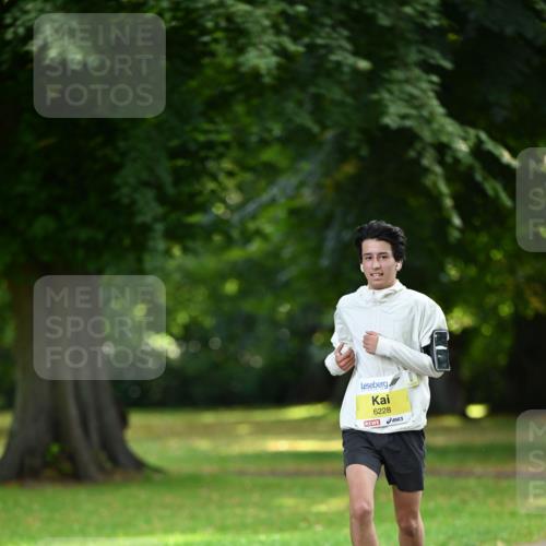 25.08.2024 - 20. Blankeneser Heldenlauf Dr. Thomas Lammeyer http://msf.ph/oto/6805927 25.08.2024 10:07:40 Laufen 6228 meine-sportfotos.de