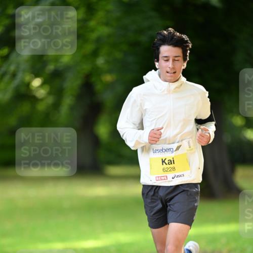 25.08.2024 - 20. Blankeneser Heldenlauf Dr. Thomas Lammeyer http://msf.ph/oto/6805941 25.08.2024 10:07:42 Laufen 6228 meine-sportfotos.de