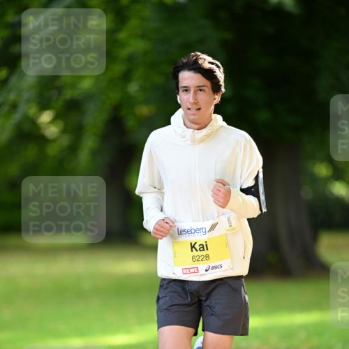 25.08.2024 - 20. Blankeneser Heldenlauf Dr. Thomas Lammeyer http://msf.ph/oto/6805942 25.08.2024 10:07:42 Laufen 6228 meine-sportfotos.de