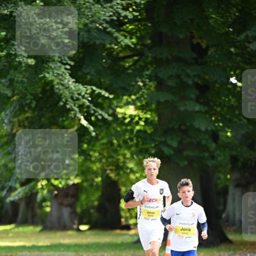 25.08.2024 - 20. Blankeneser Heldenlauf Dr. Thomas Lammeyer http://msf.ph/oto/6805960 25.08.2024 10:08:02 Laufen 2, 6458, 6442 meine-sportfotos.de