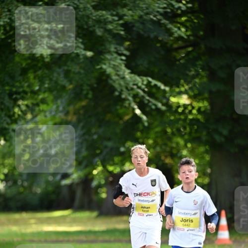 25.08.2024 - 20. Blankeneser Heldenlauf Dr. Thomas Lammeyer http://msf.ph/oto/6805970 25.08.2024 10:08:03 Laufen 24, 6458, 6442 meine-sportfotos.de