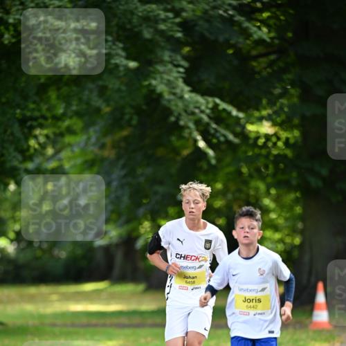 25.08.2024 - 20. Blankeneser Heldenlauf Dr. Thomas Lammeyer http://msf.ph/oto/6805971 25.08.2024 10:08:04 Laufen 2, 6458, 6442 meine-sportfotos.de