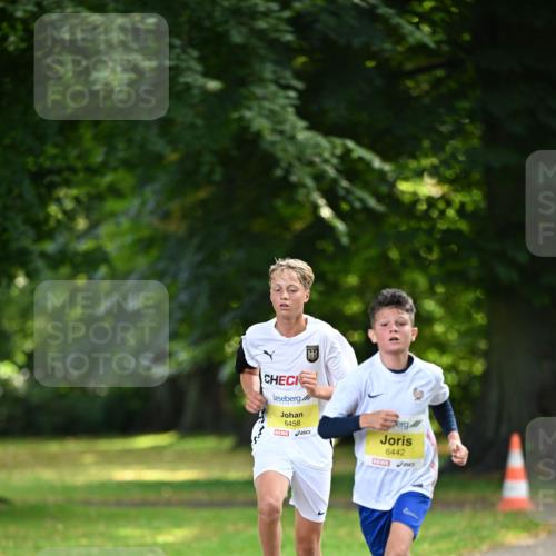 25.08.2024 - 20. Blankeneser Heldenlauf Dr. Thomas Lammeyer http://msf.ph/oto/6805972 25.08.2024 10:08:04 Laufen 6458, 6442 meine-sportfotos.de