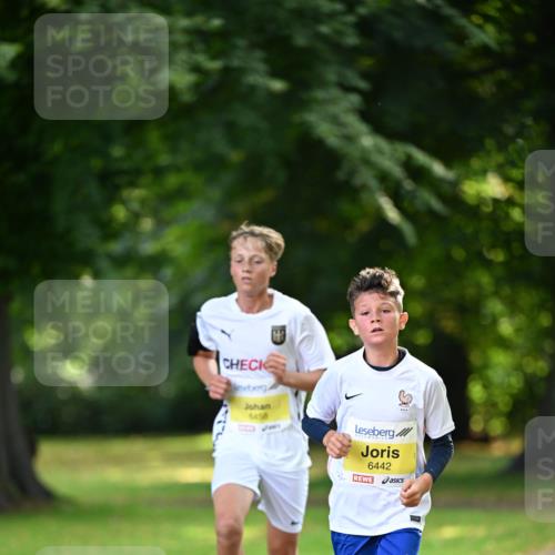 25.08.2024 - 20. Blankeneser Heldenlauf Dr. Thomas Lammeyer http://msf.ph/oto/6805976 25.08.2024 10:08:04 Laufen 6458, 6442 meine-sportfotos.de