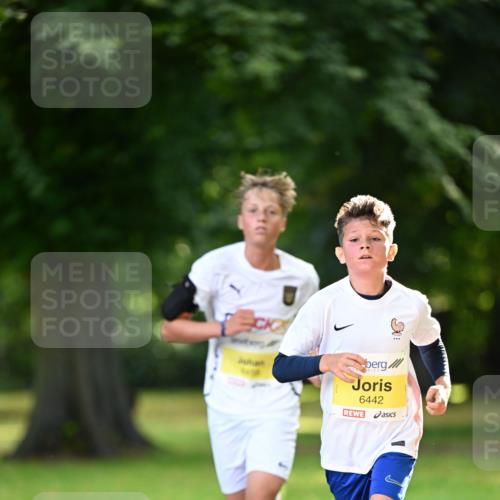 25.08.2024 - 20. Blankeneser Heldenlauf Dr. Thomas Lammeyer http://msf.ph/oto/6805980 25.08.2024 10:08:05 Laufen 6442 meine-sportfotos.de