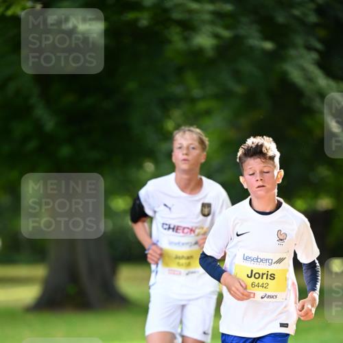 25.08.2024 - 20. Blankeneser Heldenlauf Dr. Thomas Lammeyer http://msf.ph/oto/6805981 25.08.2024 10:08:05 Laufen 6442 meine-sportfotos.de