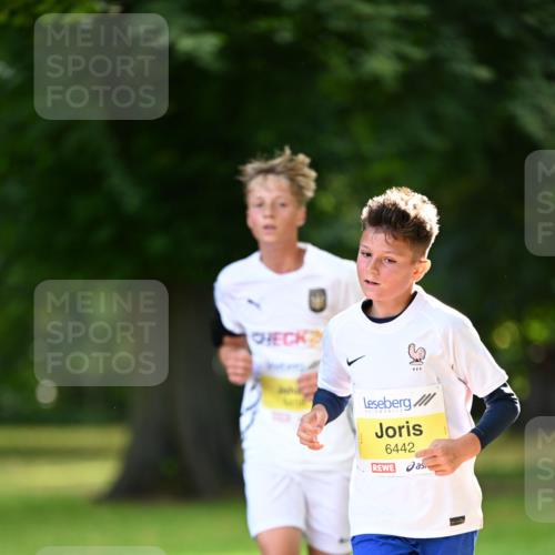 25.08.2024 - 20. Blankeneser Heldenlauf Dr. Thomas Lammeyer http://msf.ph/oto/6805983 25.08.2024 10:08:05 Laufen 6442 meine-sportfotos.de