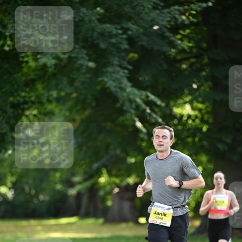 25.08.2024 - 20. Blankeneser Heldenlauf Dr. Thomas Lammeyer http://msf.ph/oto/6805990 25.08.2024 10:09:15 Laufen 6399 meine-sportfotos.de