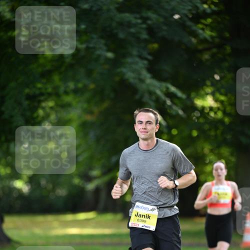 25.08.2024 - 20. Blankeneser Heldenlauf Dr. Thomas Lammeyer http://msf.ph/oto/6805996 25.08.2024 10:09:16 Laufen 6399 meine-sportfotos.de