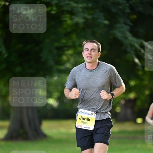 25.08.2024 - 20. Blankeneser Heldenlauf Dr. Thomas Lammeyer http://msf.ph/oto/6806002 25.08.2024 10:09:16 Laufen 6399 meine-sportfotos.de