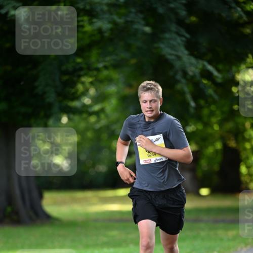 25.08.2024 - 20. Blankeneser Heldenlauf Dr. Thomas Lammeyer http://msf.ph/oto/6806067 25.08.2024 10:09:46 Laufen 6244 meine-sportfotos.de