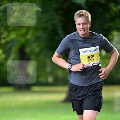 25.08.2024 - 20. Blankeneser Heldenlauf Dr. Thomas Lammeyer http://msf.ph/oto/6806076 25.08.2024 10:09:47 Laufen 6244 meine-sportfotos.de
