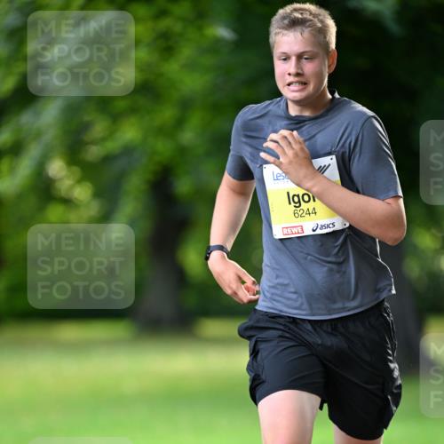 25.08.2024 - 20. Blankeneser Heldenlauf Dr. Thomas Lammeyer http://msf.ph/oto/6806078 25.08.2024 10:09:47 Laufen 6244 meine-sportfotos.de