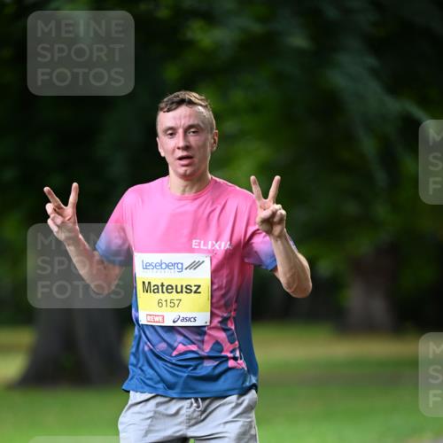 25.08.2024 - 20. Blankeneser Heldenlauf Dr. Thomas Lammeyer http://msf.ph/oto/6806100 25.08.2024 10:10:04 Laufen 6157 meine-sportfotos.de