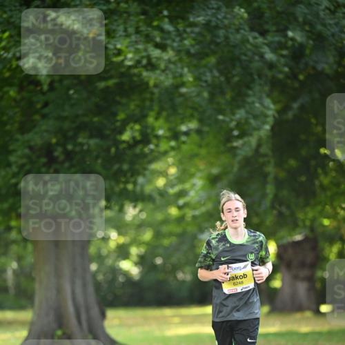 25.08.2024 - 20. Blankeneser Heldenlauf Dr. Thomas Lammeyer http://msf.ph/oto/6806126 25.08.2024 10:10:43 Laufen 6248 meine-sportfotos.de