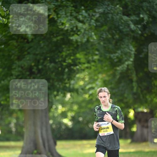 25.08.2024 - 20. Blankeneser Heldenlauf Dr. Thomas Lammeyer http://msf.ph/oto/6806128 25.08.2024 10:10:43 Laufen 6248 meine-sportfotos.de