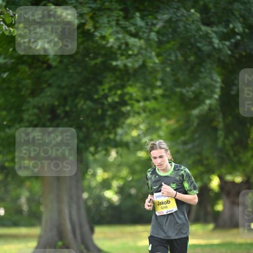 25.08.2024 - 20. Blankeneser Heldenlauf Dr. Thomas Lammeyer http://msf.ph/oto/6806129 25.08.2024 10:10:44 Laufen 6248 meine-sportfotos.de